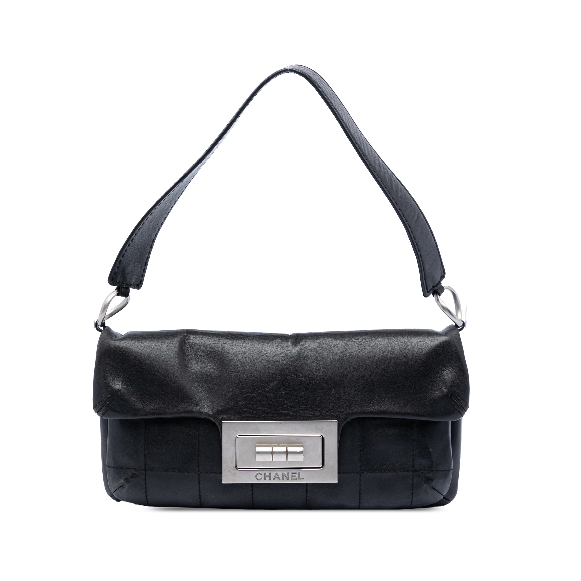 Pre-Loved Chanel Chocolate Bar Calfskin Reissue 2.55 Flap